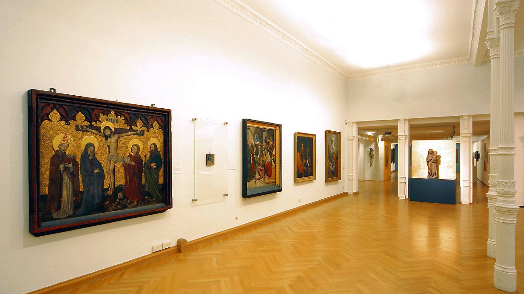 Ausstellung 1100 Jahre Kunst in Überlingen. Städtische Galerie Überlingen. Foto: Abt. Kultur der Stadt Überlingen Ausstellung 1100 Jahre Kunst in Überlingen, Städtische Galerie Überlingen, Foto Abteilung Kultur