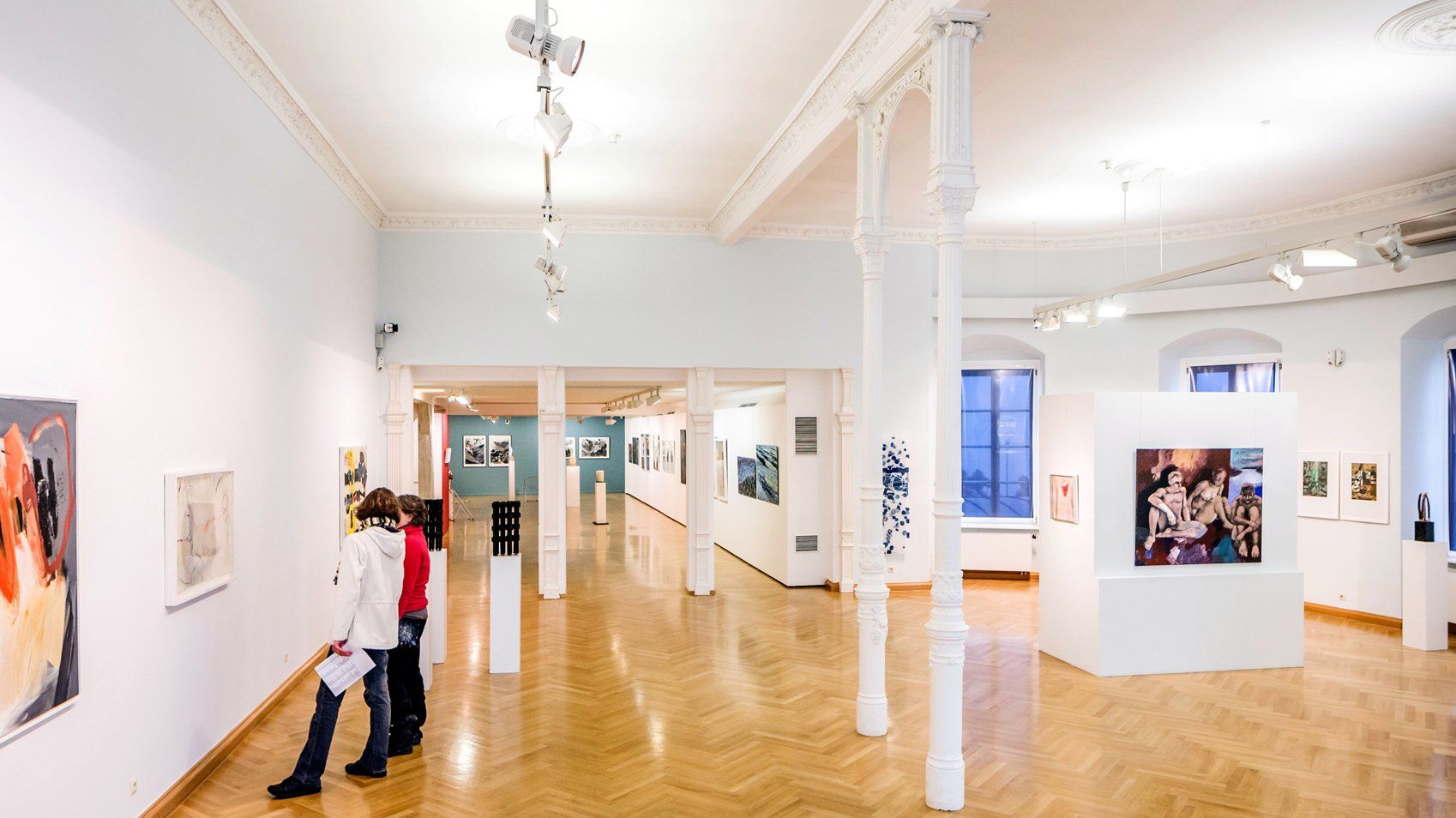 Städtische Galerie Überlingen, Besuch, Ausstellungsraum, Foto IBC