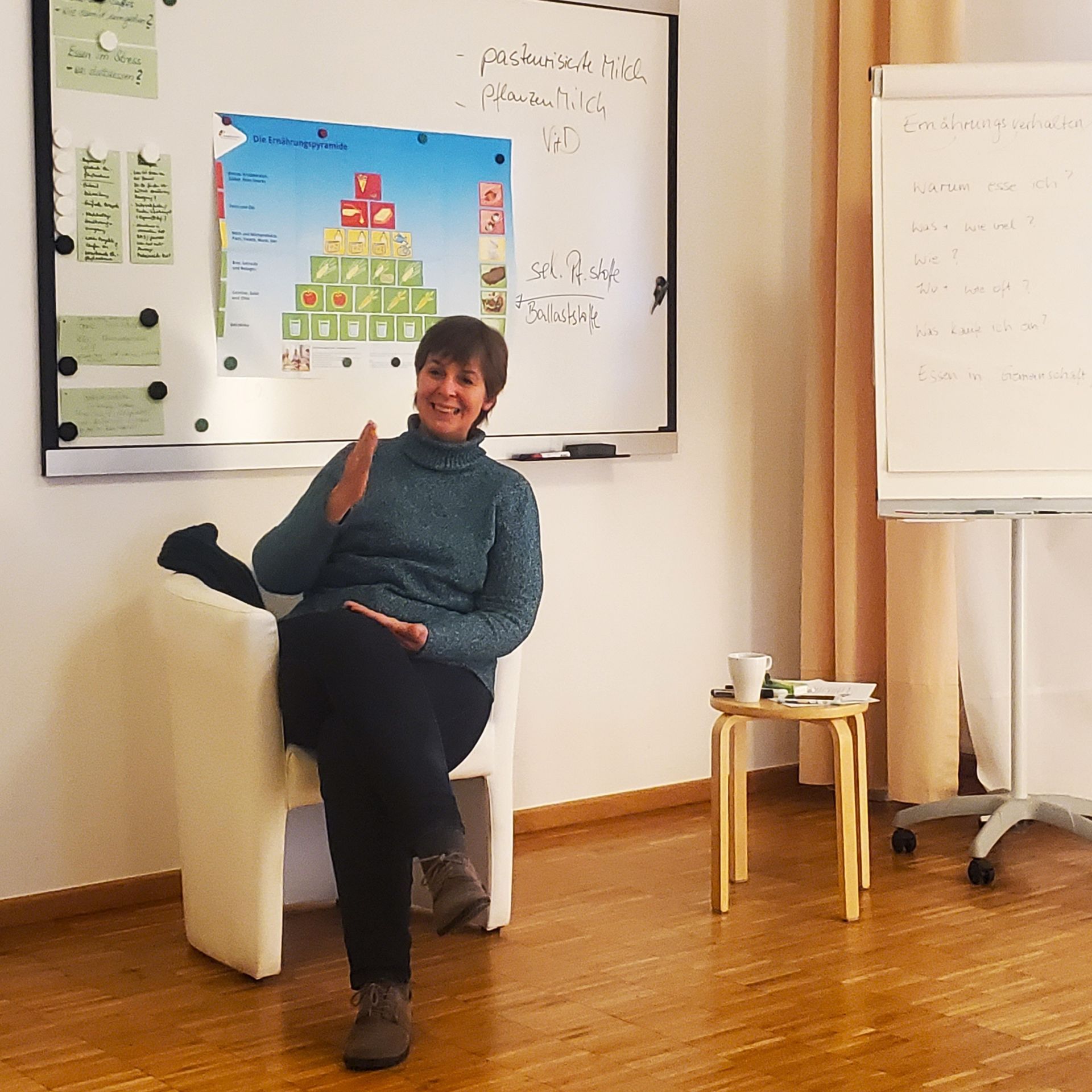 Gisela Klaus unterrichtet im Bluetenhof