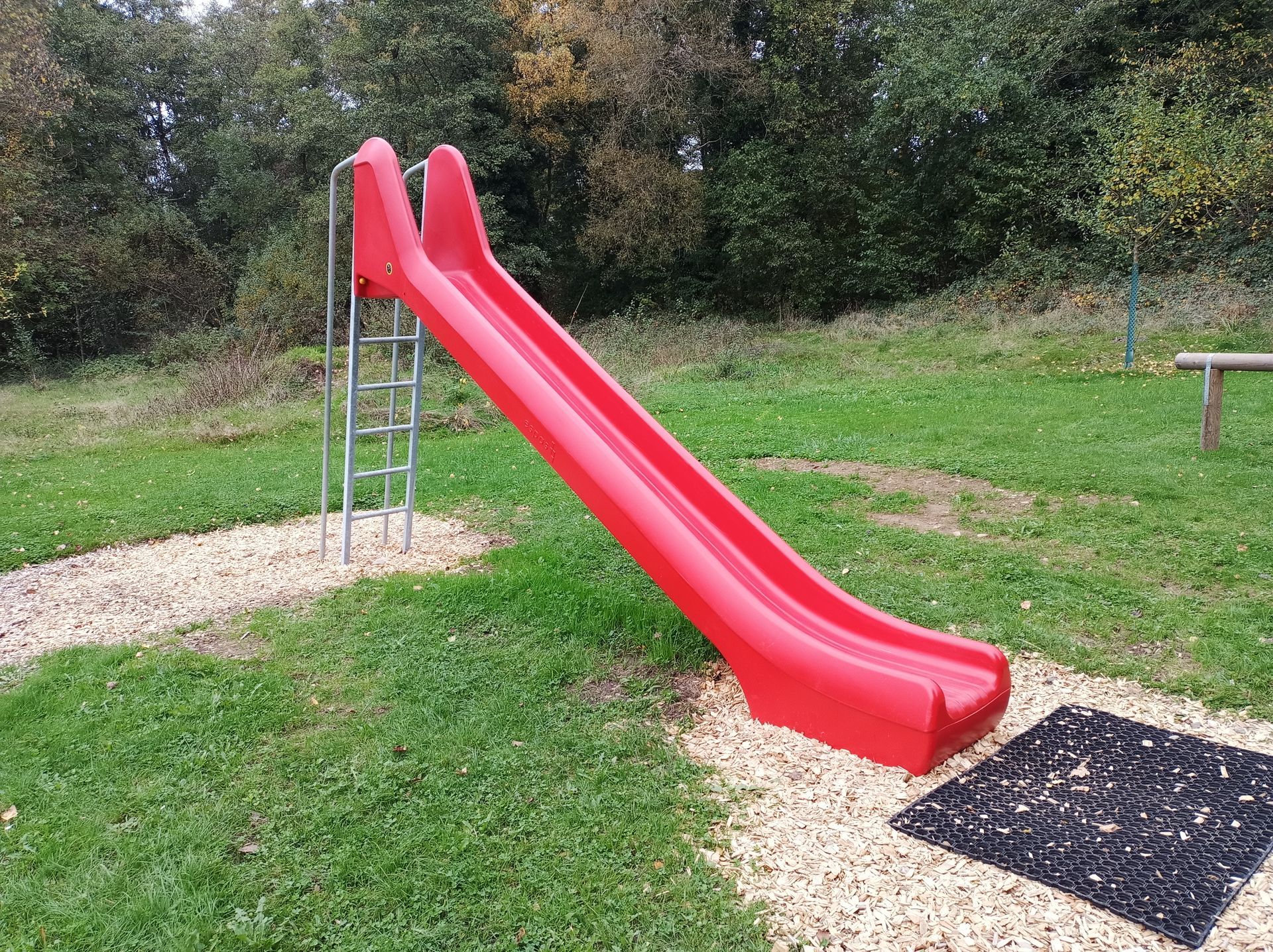 Foto Rutsche auf dem Spielplatz Opsen