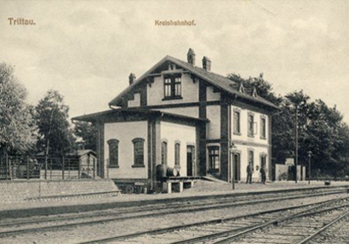 Hier geht es zum Bahnhof