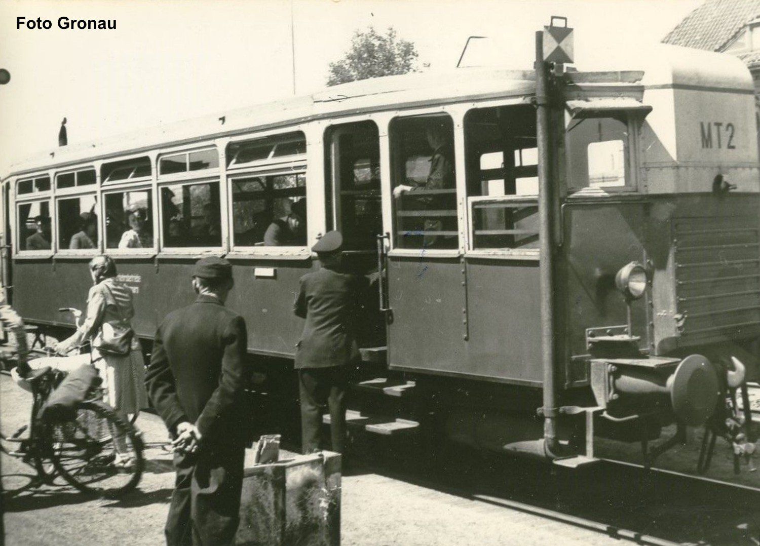 MT2 im Bhf Billbrook 1951