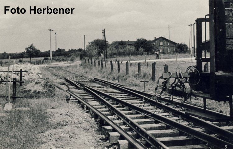 Bhf Stellau mit Abbruchzug