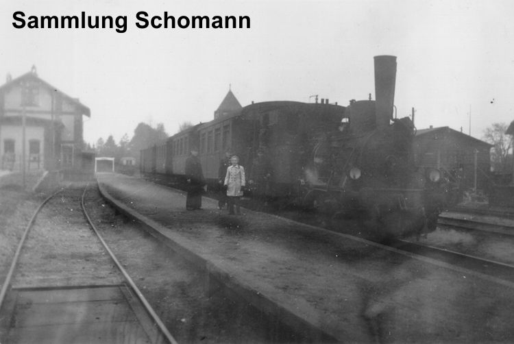 Bhf Trittau Bahnsteig und Ladegleis