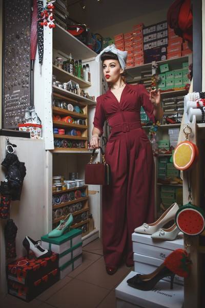 Lady Yule Vintage Spirit Store Lady Yule Vintage Spirit Store