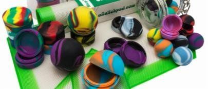 Rubber balls that open by Oil Slick