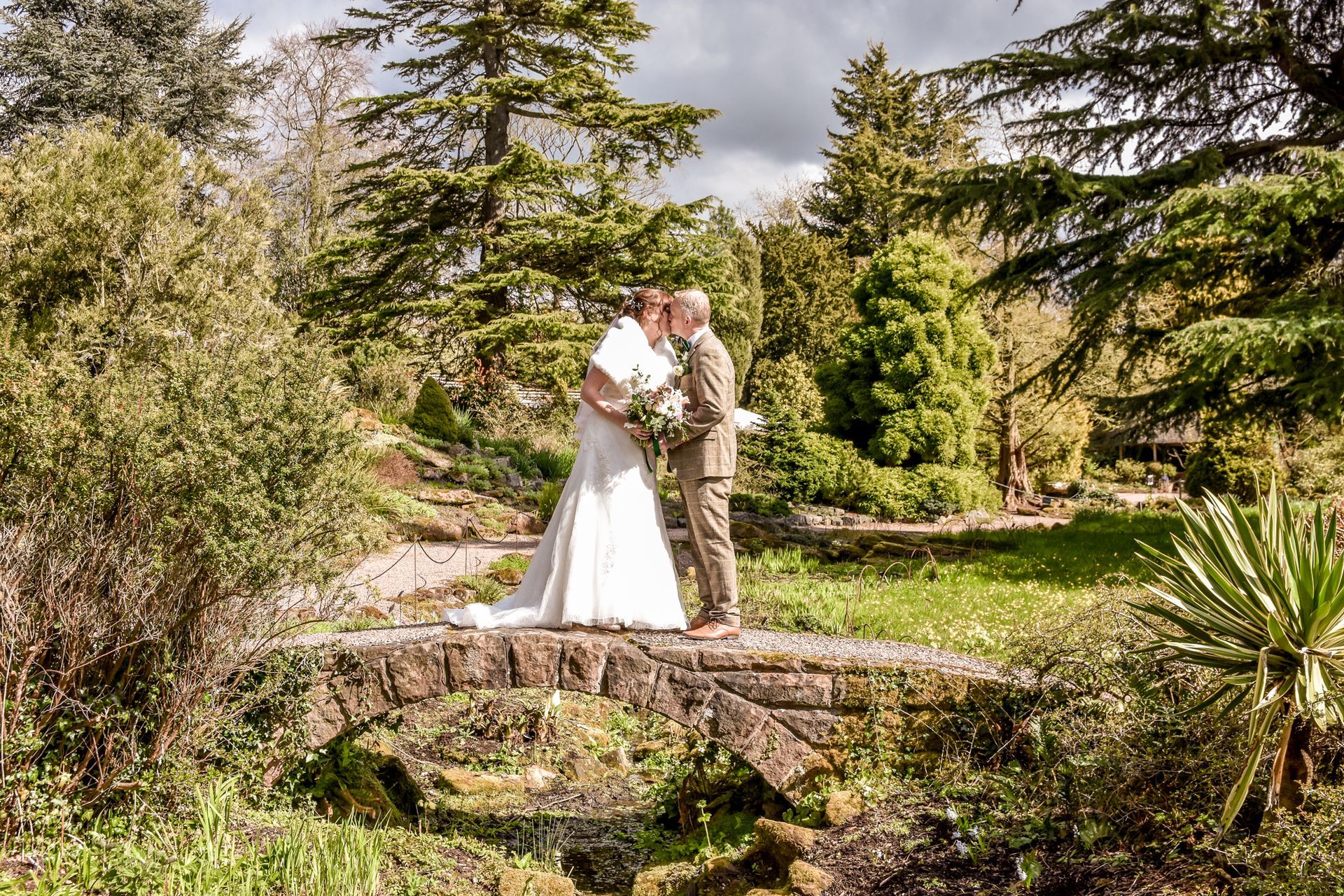 Ness Gardens Wirral Wedding