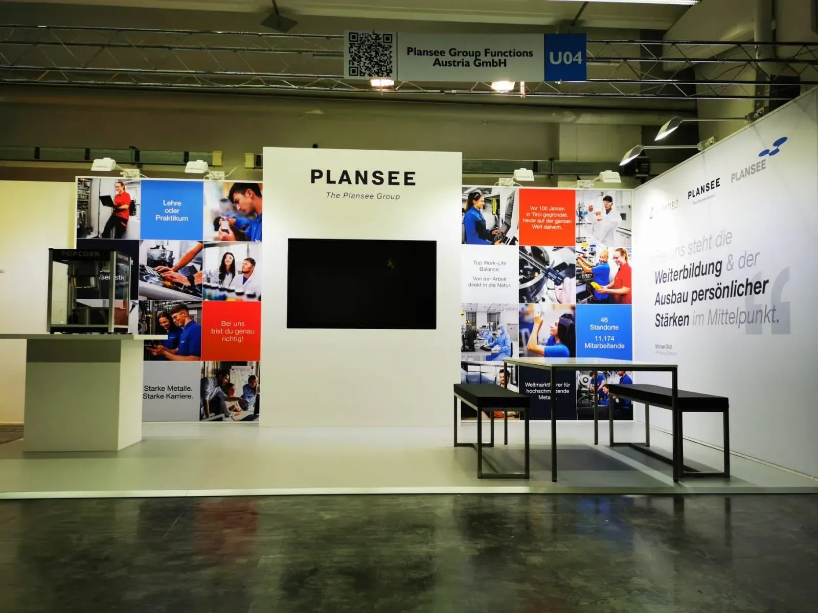 Fertige Messen Koje Frontalansicht