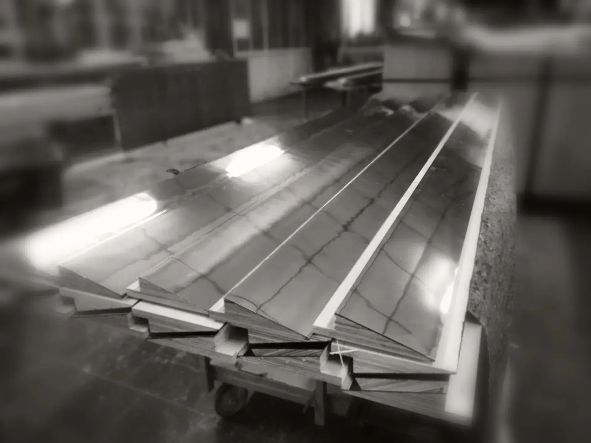 Holzleisten mit Dekor