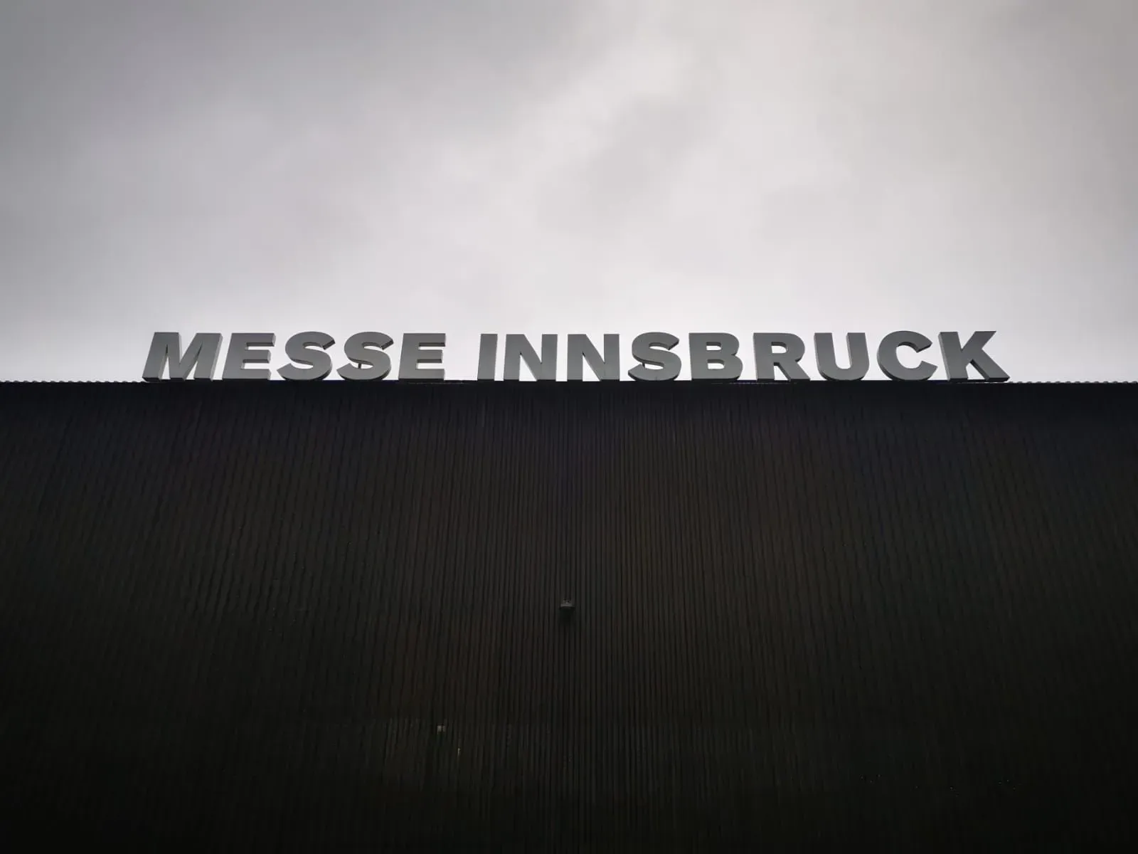 Messe Innsbruck Schriftzug