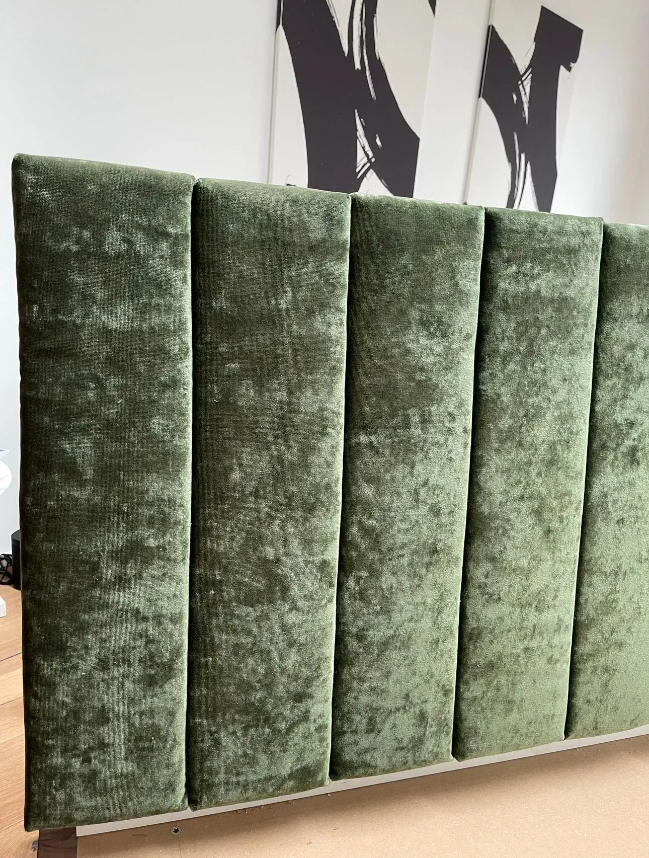 grüne Samt Rückenlehne