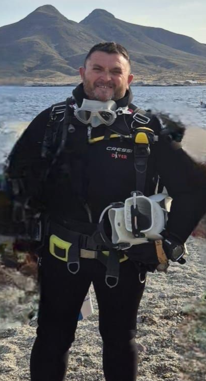 Centro de buceo en Cabo de Gata SEA&SUN buceo en Almería instructor bucear