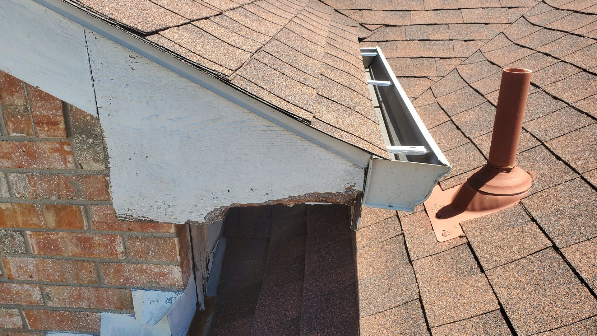 Shingle roof Arlington TX