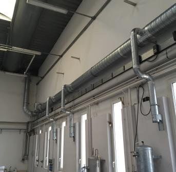 Extraction de fumées dans laboratoire expérimental