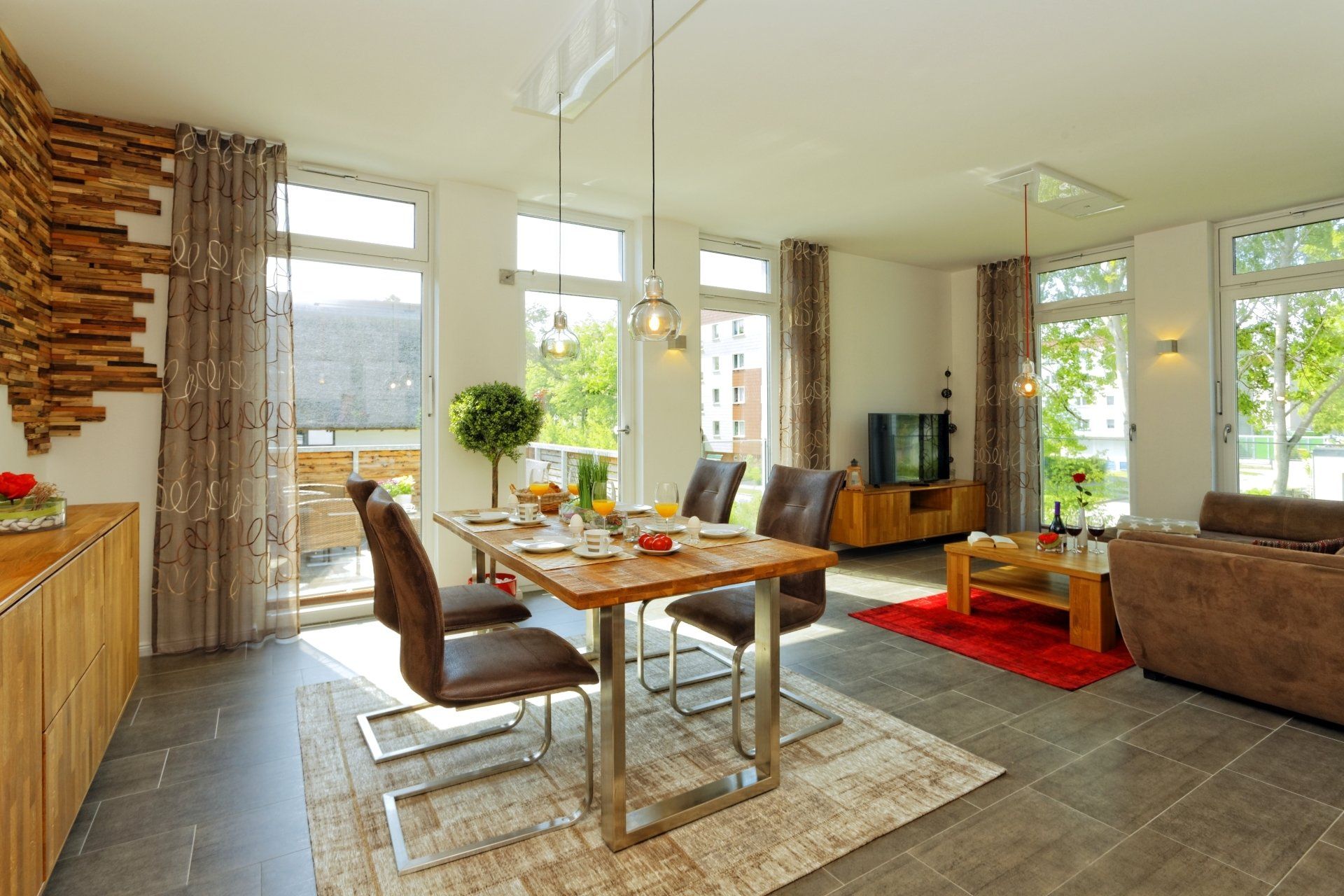 Wohn- und Essbereich Kajüte 4