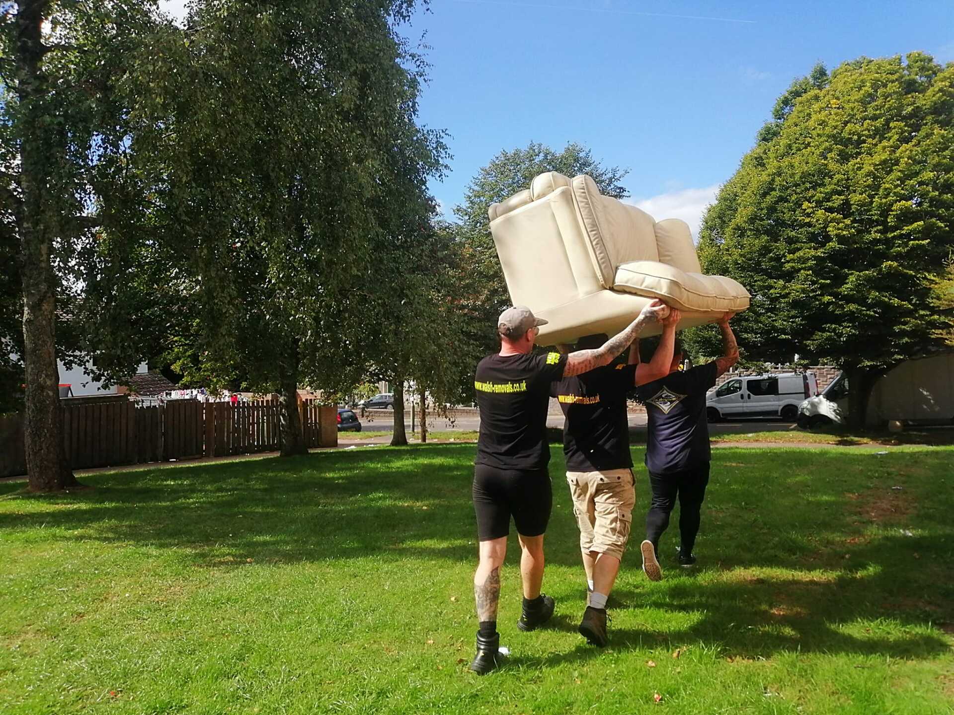Bed and wardrobe removals Torquay team