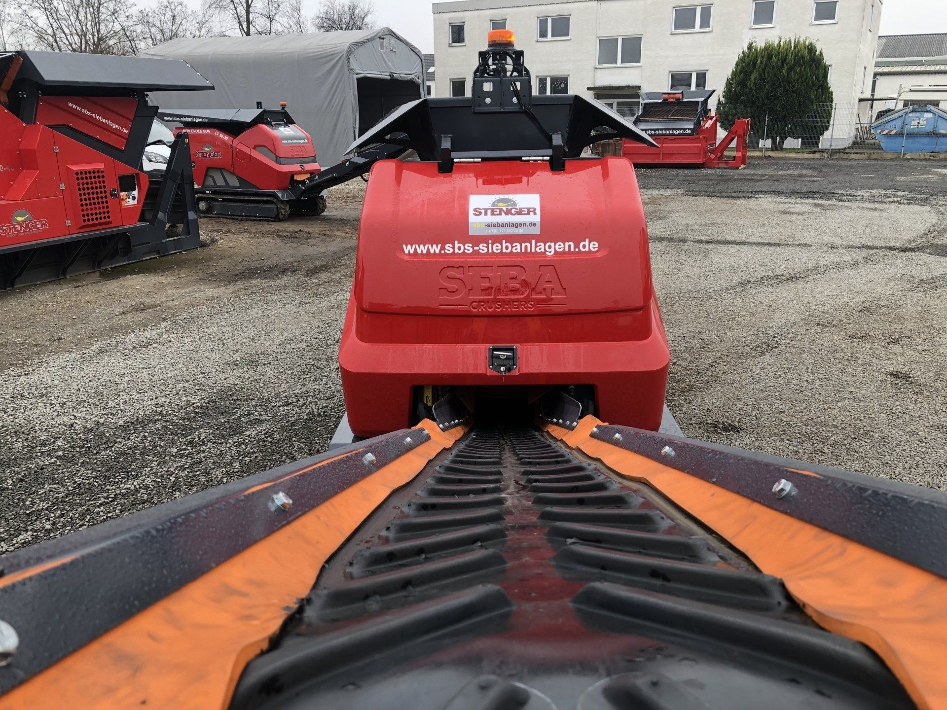 pflasterteinebrechen bauschuttbrechen steinebrechen brechenvonkleinensteinen brechenvongroßensteinen backenbrechanlage brechanlage