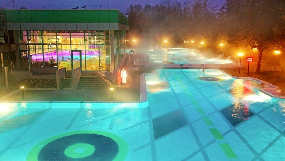 Jode-Sole Therme außen aussieht