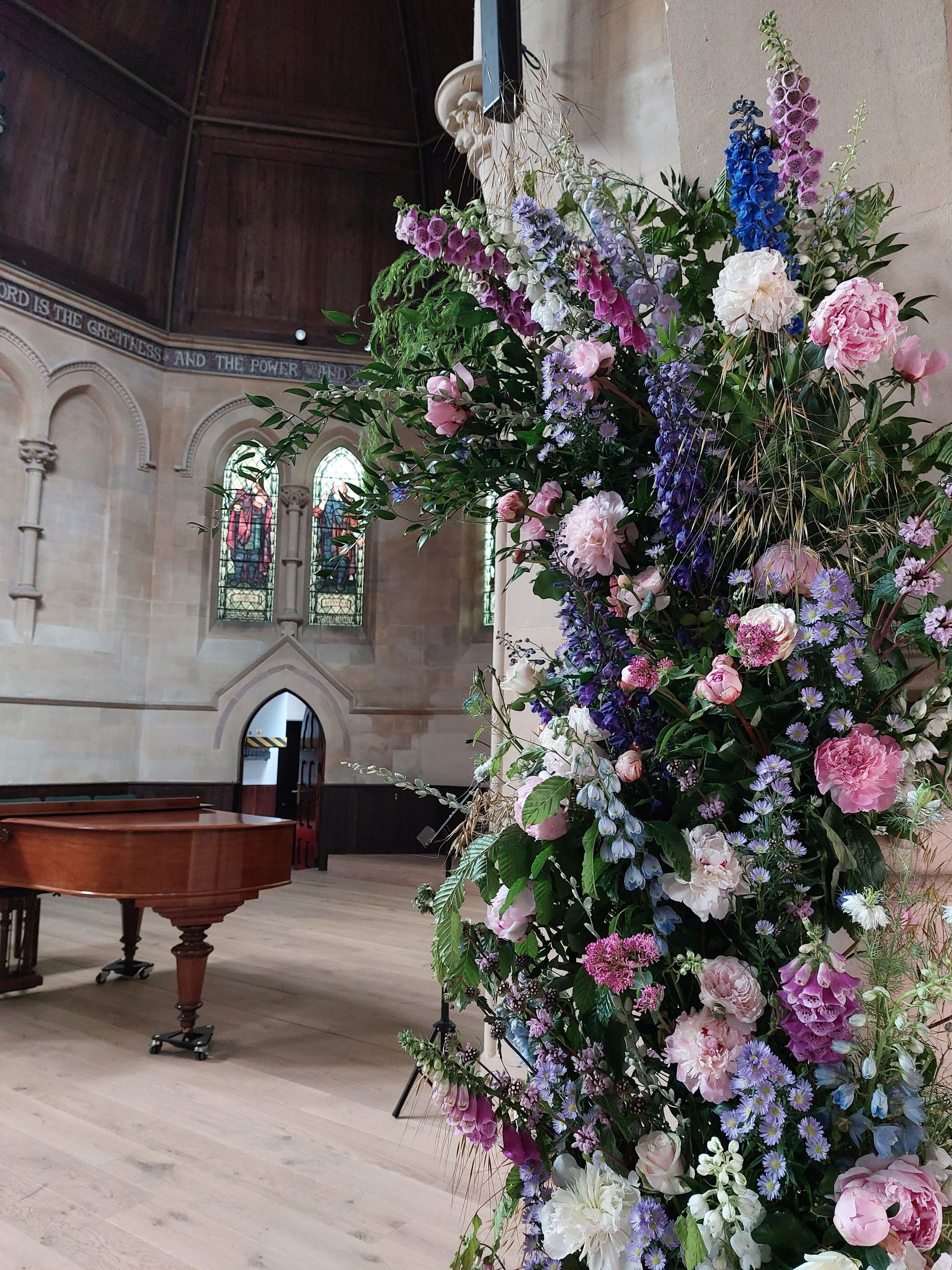 Cambridge Wedding Florist
Sustainable Wedding Florist
Event Flowers
Cambridge Event flowers