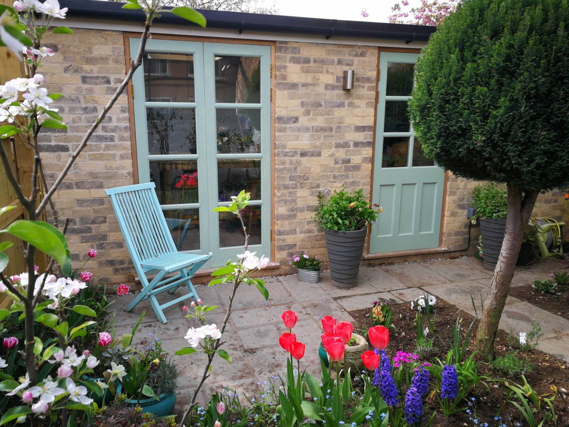 Cambridge Flower school
Botanical Workshops Cambridge
Cambridge Floristry Workshops
Sustainable Flower Workshops
Plant Workshops