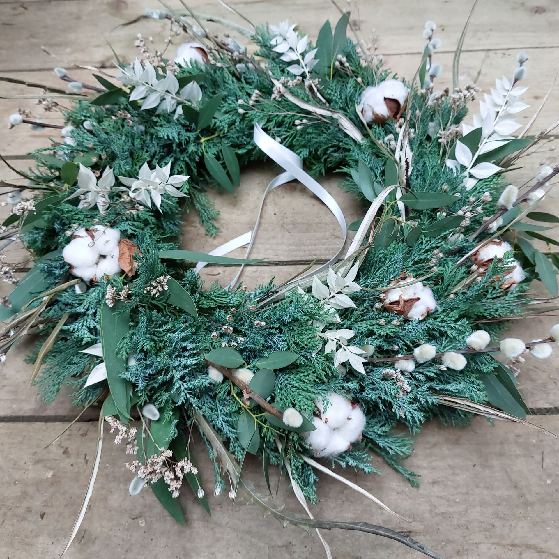 Cambridge Flower school
Botanical Workshops Cambridge
Cambridge Floristry Workshops
Sustainable Flower Workshops
Christmas Wreath Workshops
Cambridge Wreath Workshop
Cambridge Christmas Wreath
Plant Workshops
