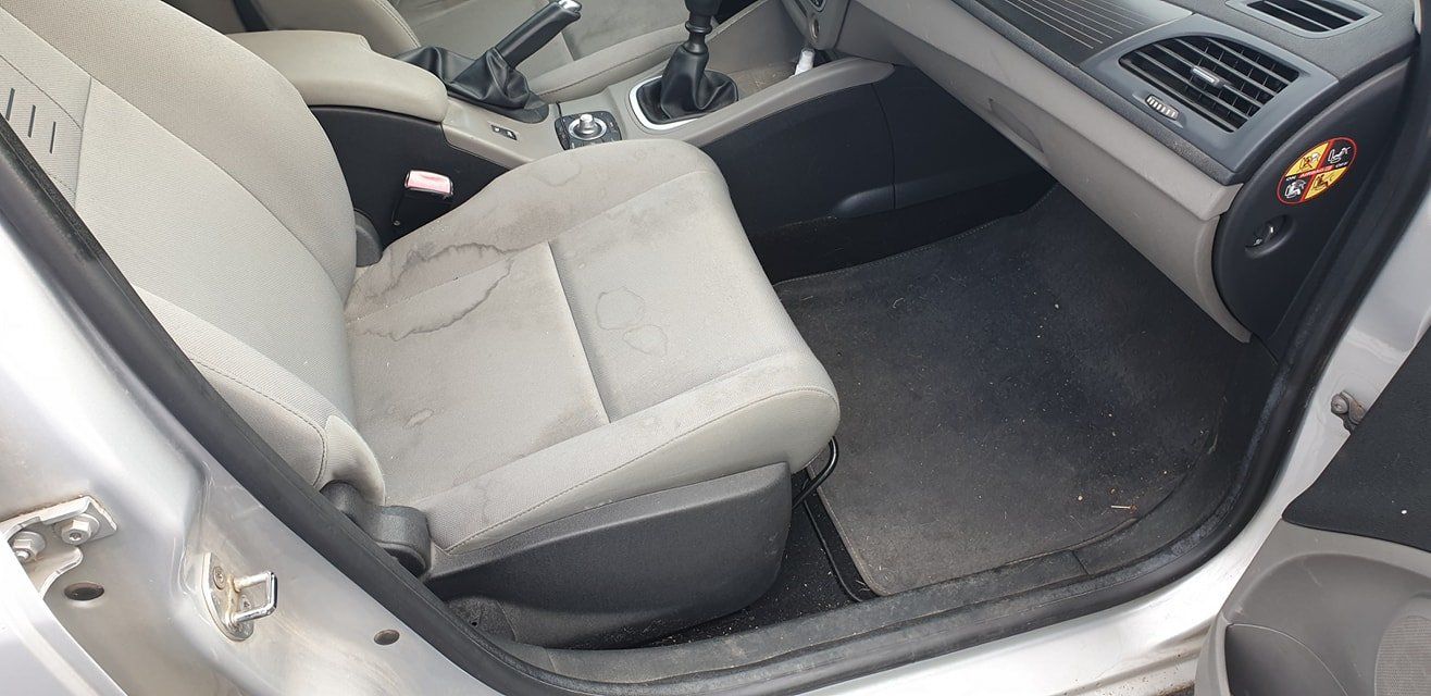 Siège passager avant le passage de LAVE+