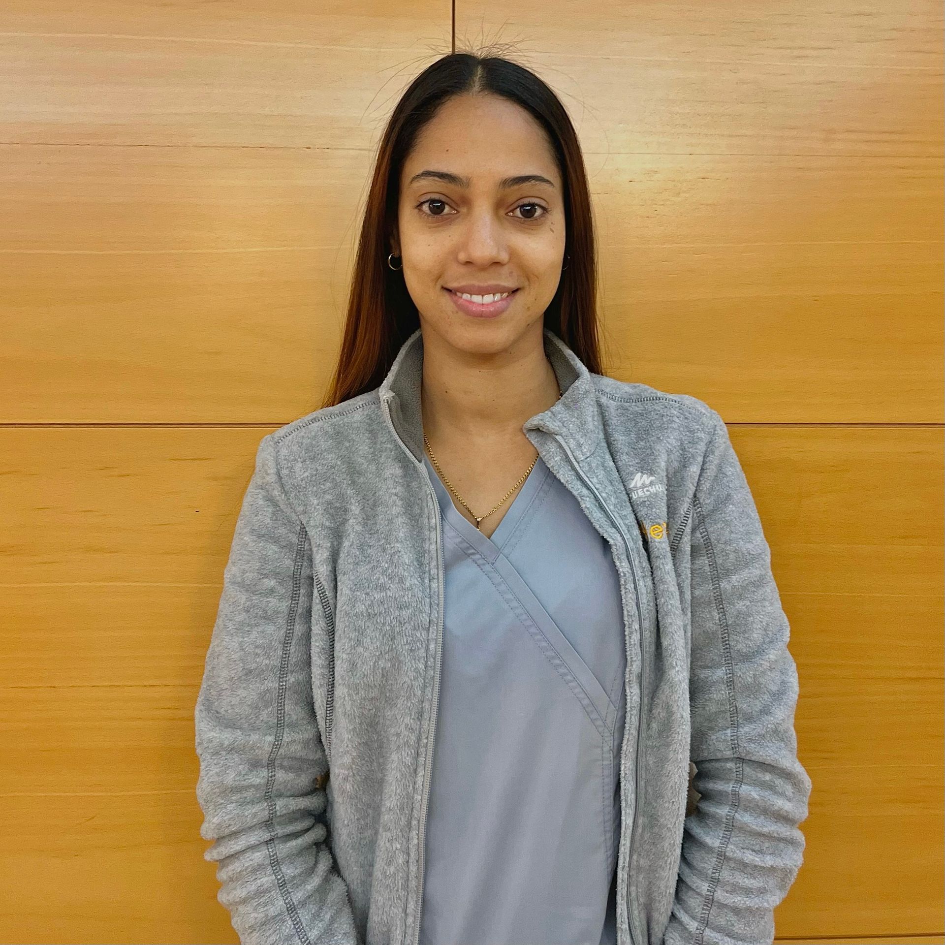 Génesis Fermin es auxiliar de clínica y mano derecha de los doctores en la clínica Estildental.