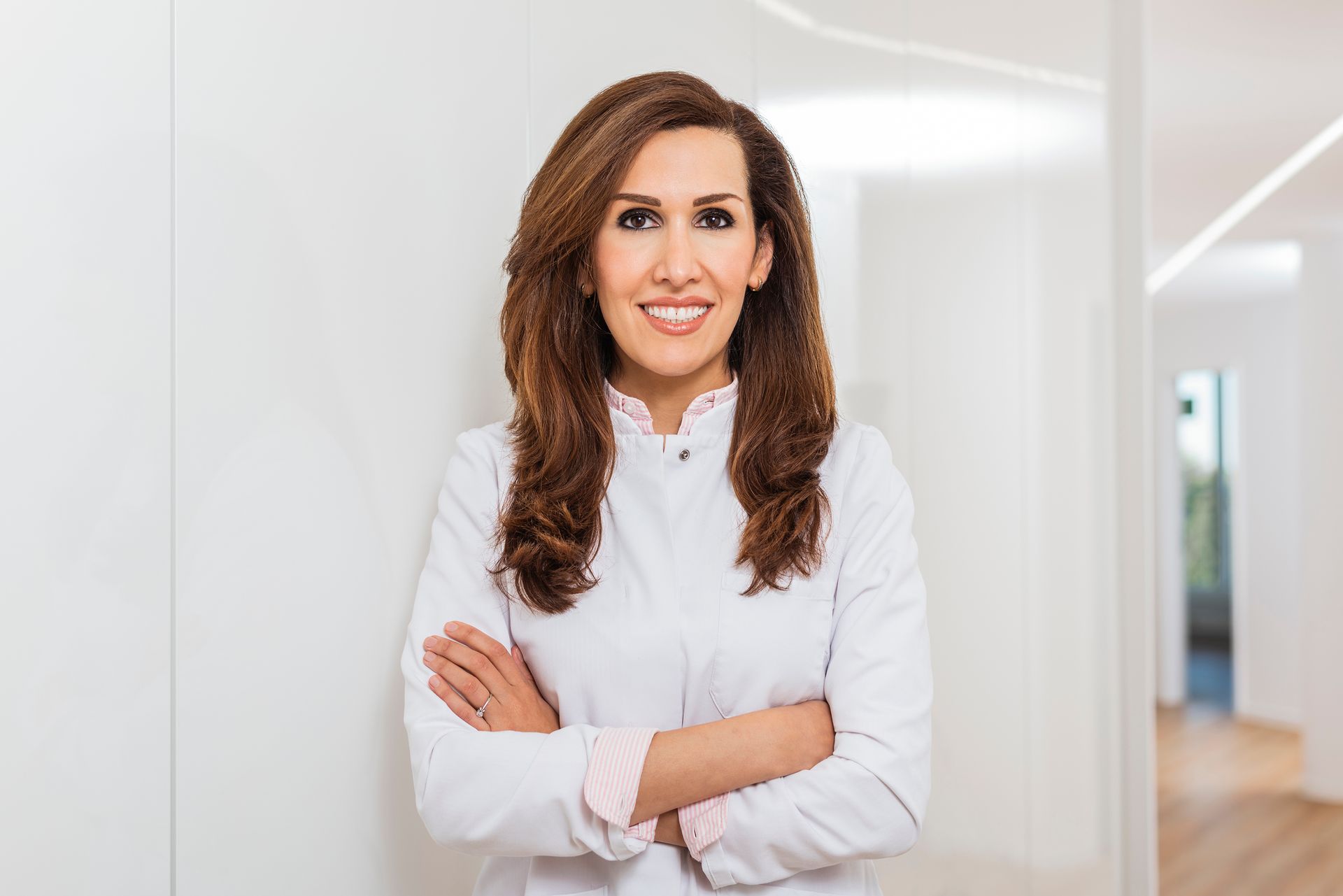 Eure Expertin für Invisalign® im Raum Neuss: Dr. Cate-Emilia Schwartz