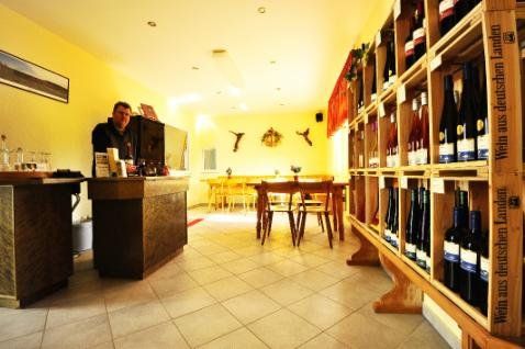 Weinladen und Probierstube im Weingut Lohmühle Groß-Umstadt