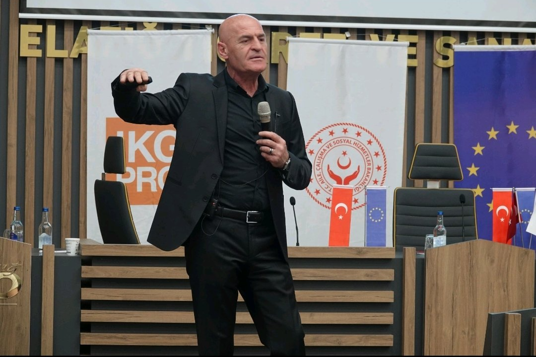 Metin Aycil - International im Einsatz