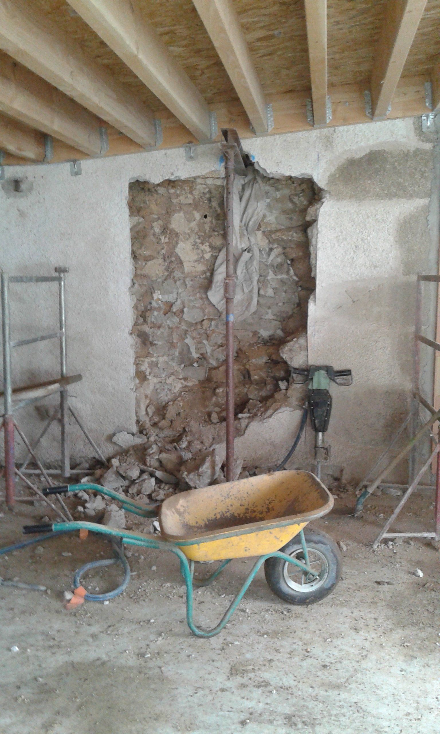 percement d'ouverture par jacquet maçonnerie