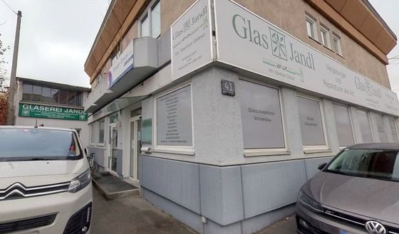 Eine Tour durch unseren Ausstellungsraum Besuchen Sie uns