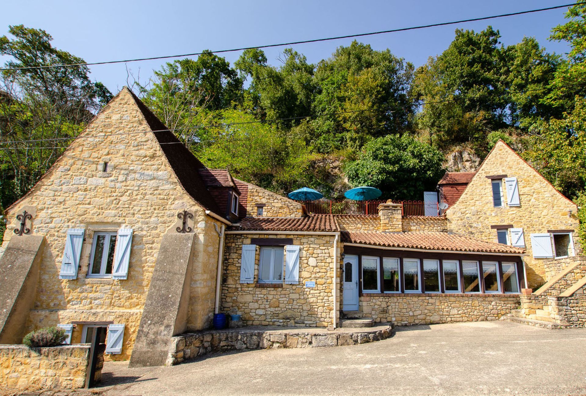 Gîte in Le Gua, vlakbij de zee en Domme, in de Périgord Noir.