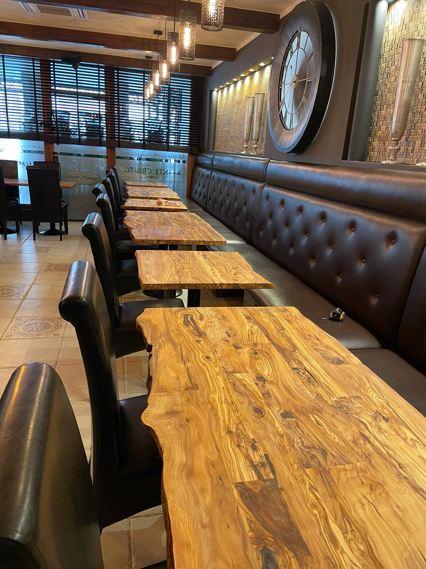 Tables de restaurant en bois Belgique