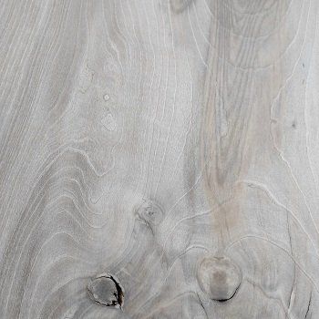 Grain du noyer européen, bois noble pour la fabrication de meubles classiques