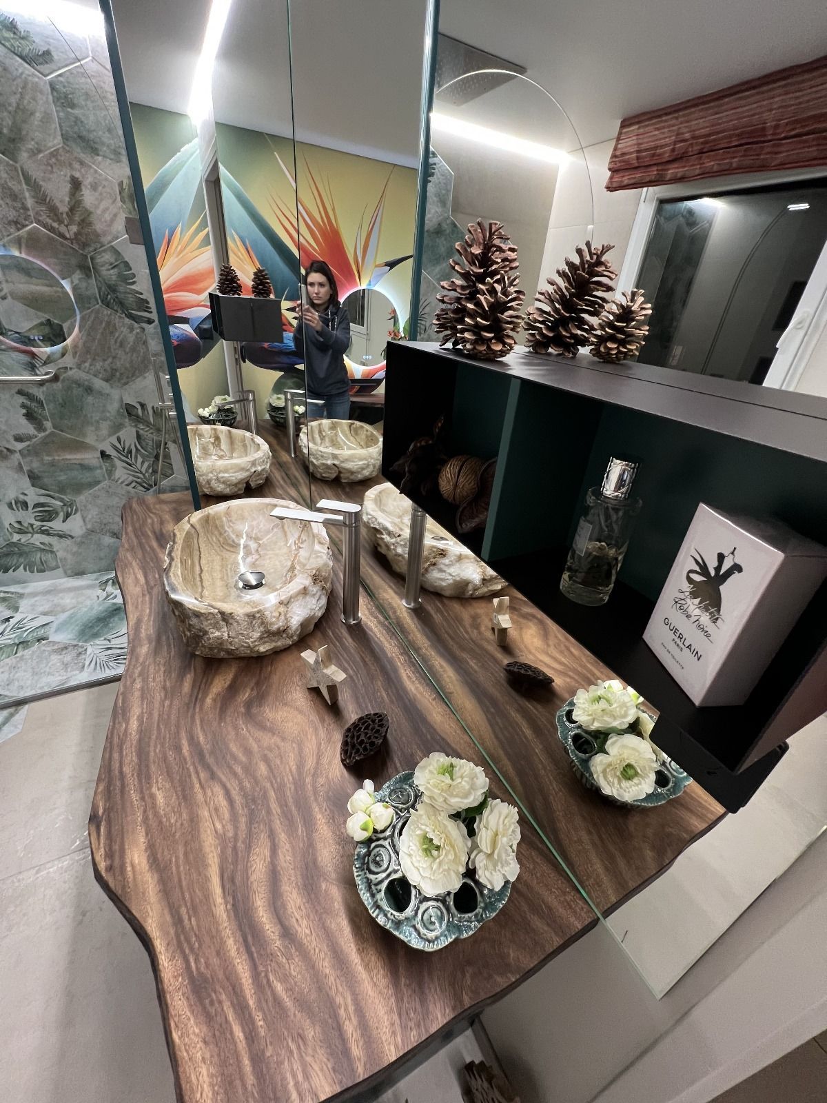 Plan en suar pour simple vasque