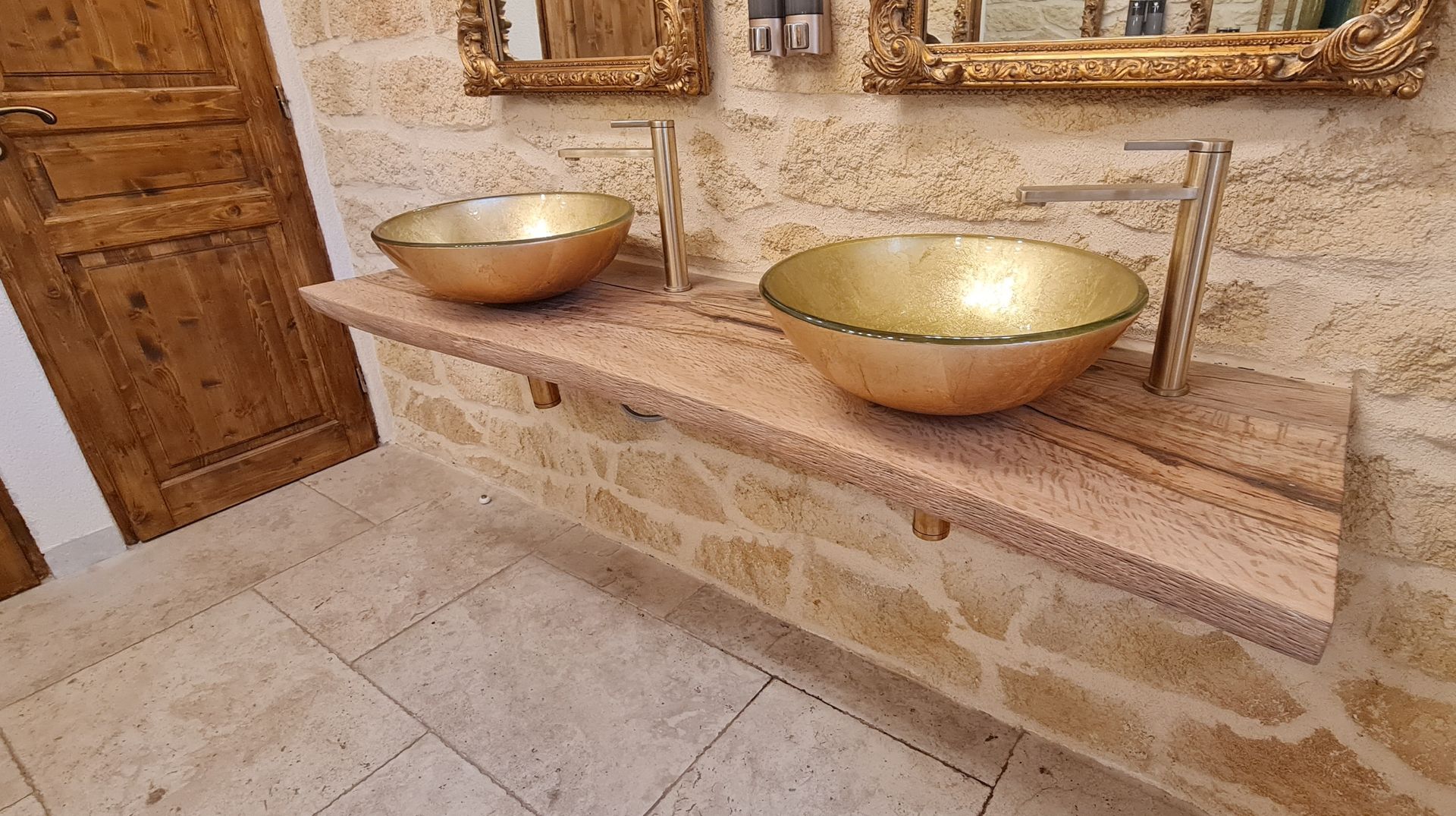 Plan vasque haut de gamme