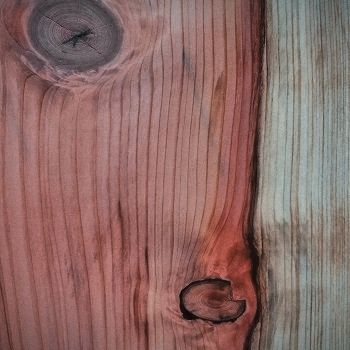 Coupe de séquoia, bois doux pour la fabrication de commodes et bibliothèques