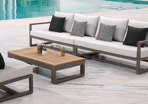 Table basse extérieure sur mesure bois et métal