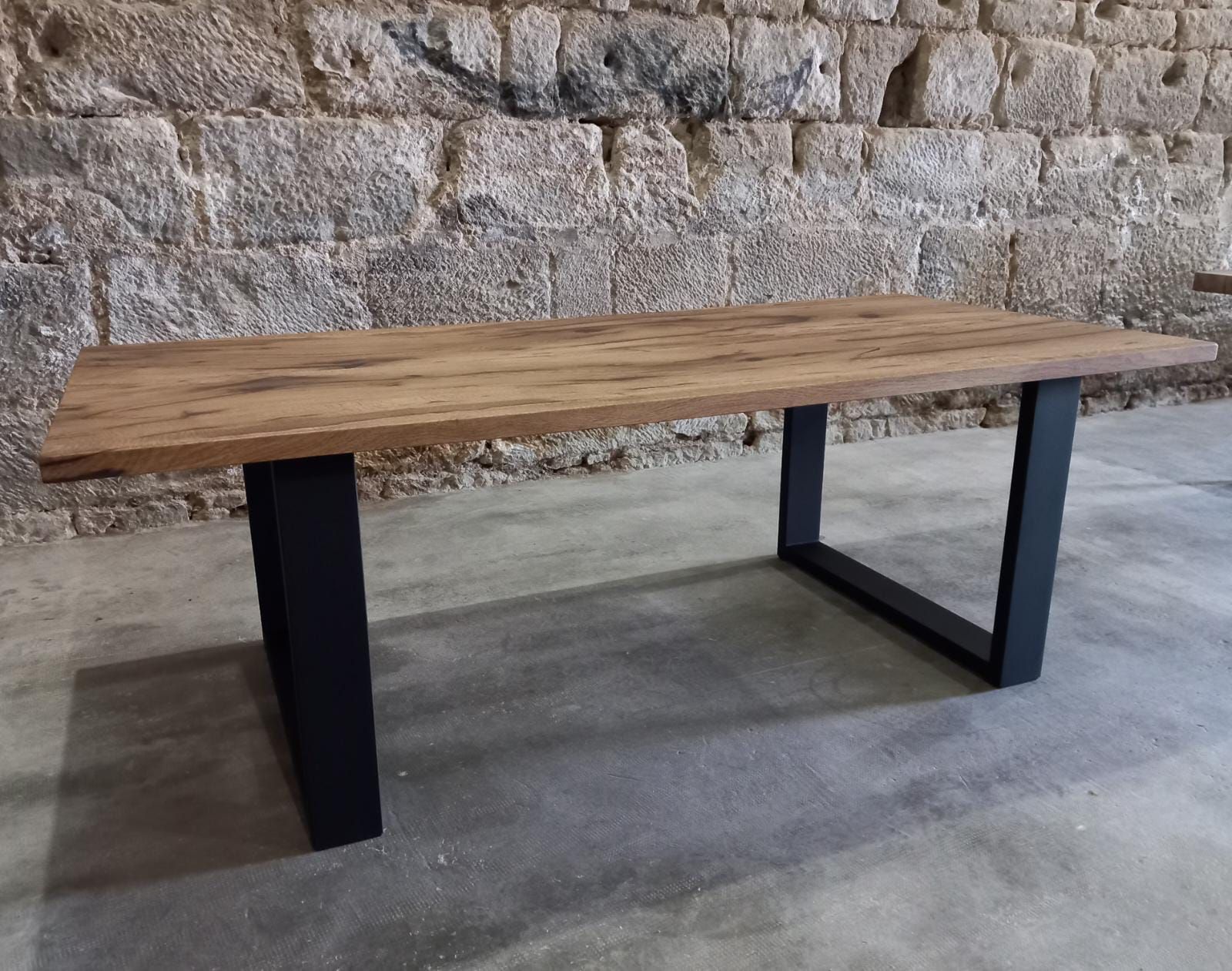 Plateau de table rectangulaire en chêne. Sur mesure.