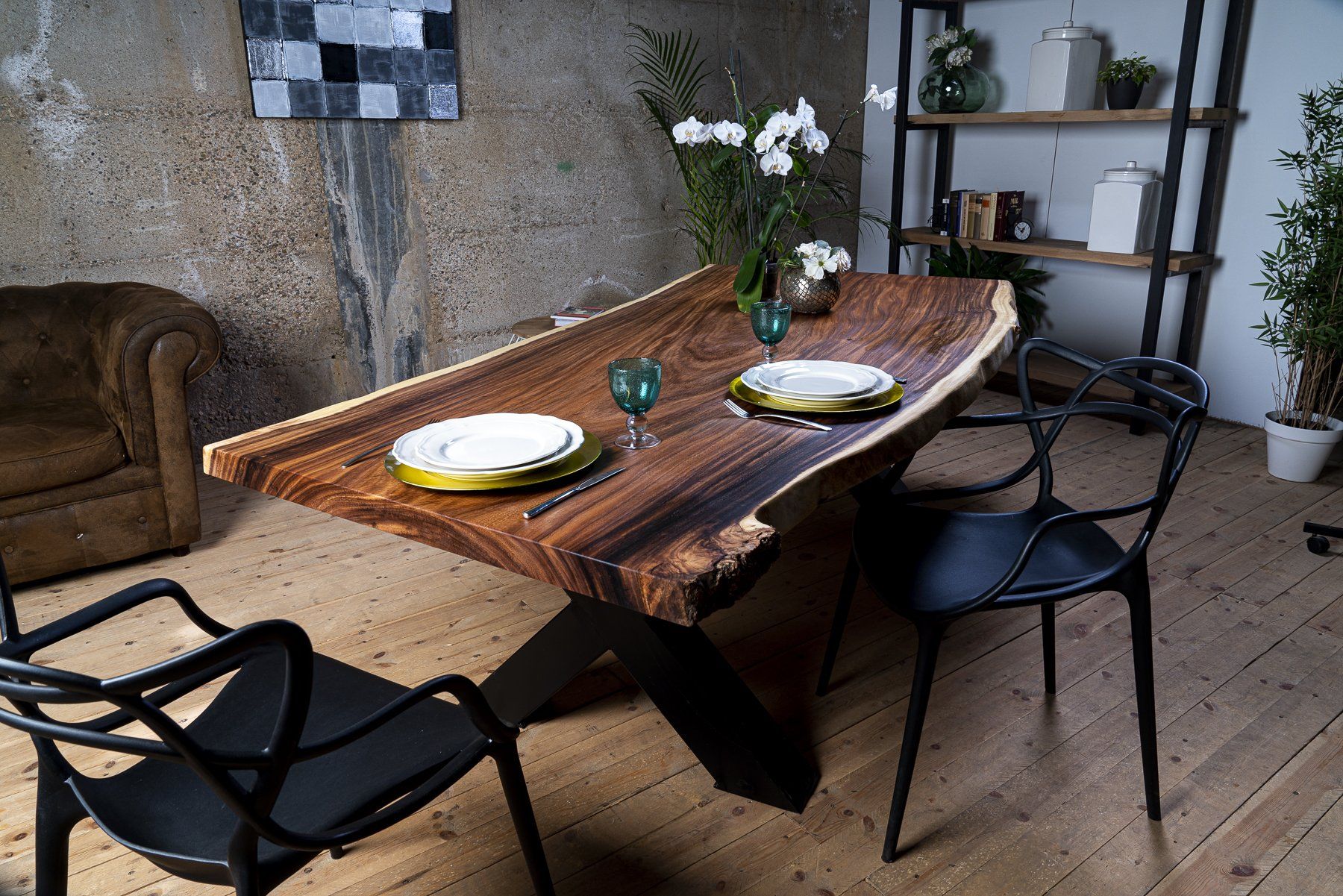 Tables en suar massif sur mesure