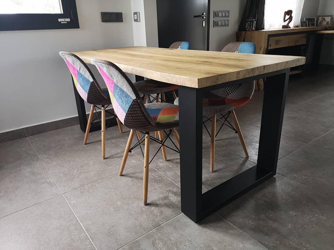 Bureau en bois de chêne massif