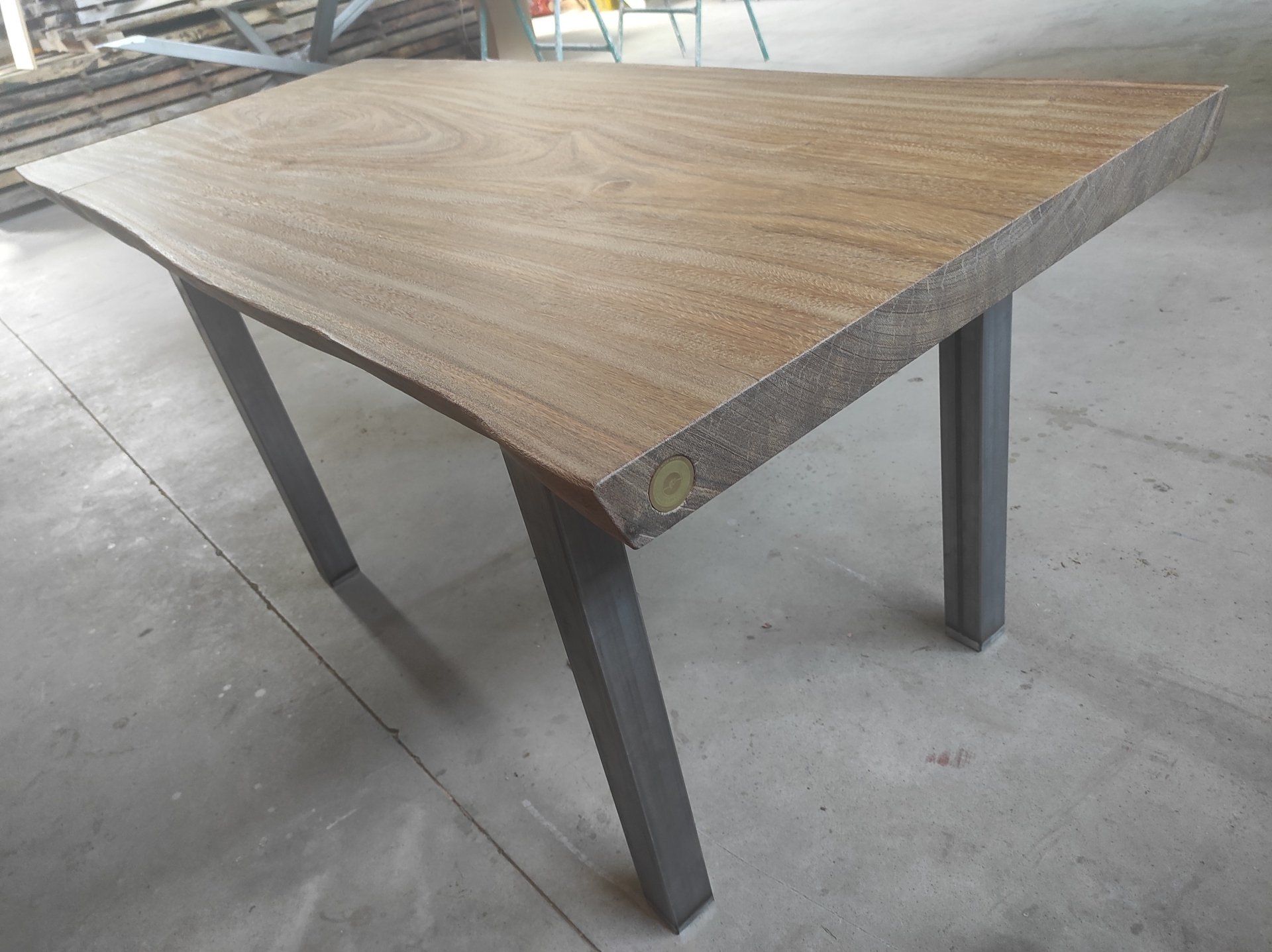 Table tronc d'arbre avec rallonge