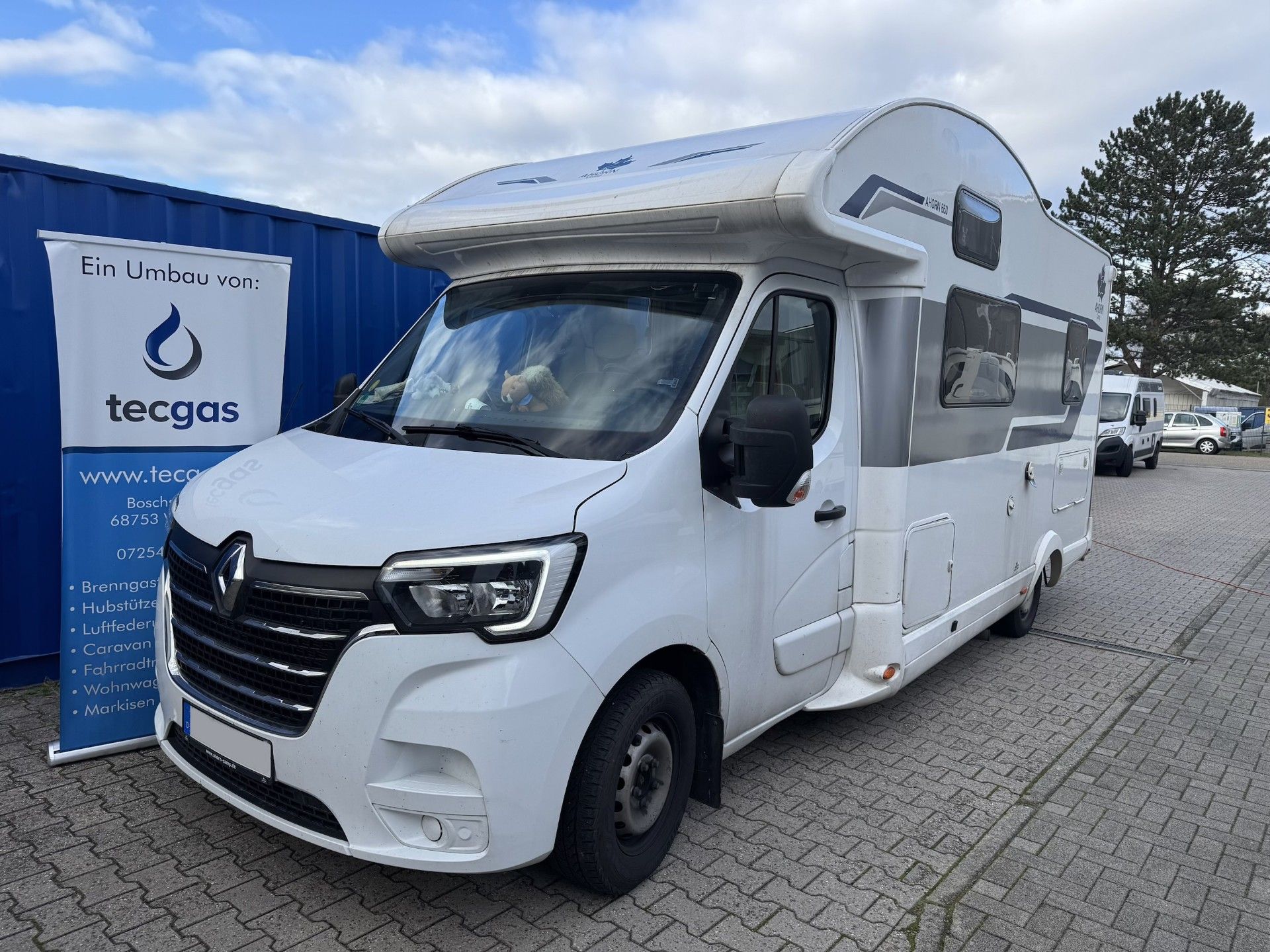 Carado T-4591 mit Alugas Travel Mate