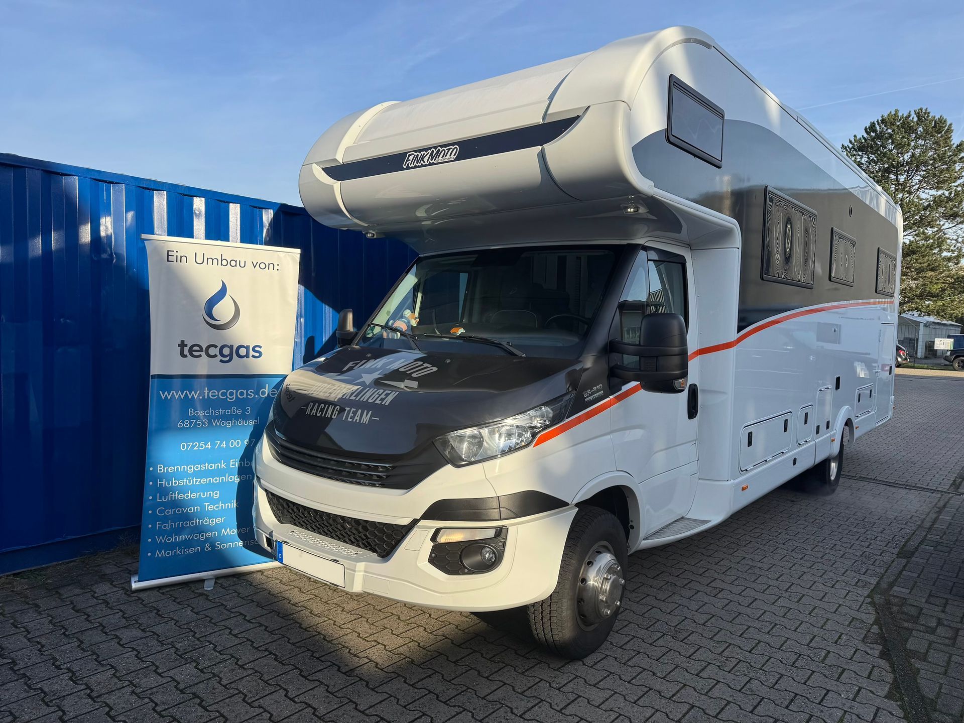 Weinsberg CaraCompact Wohnmobil mit Brenngastank von Tecgas.