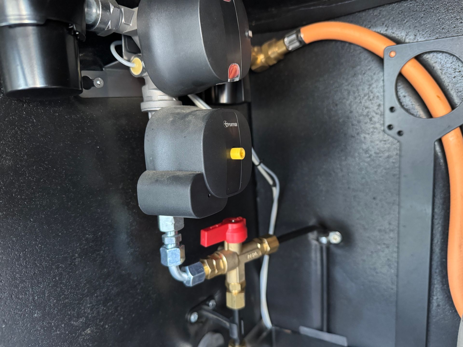 Gaskasten mit Gas Umschaltventil