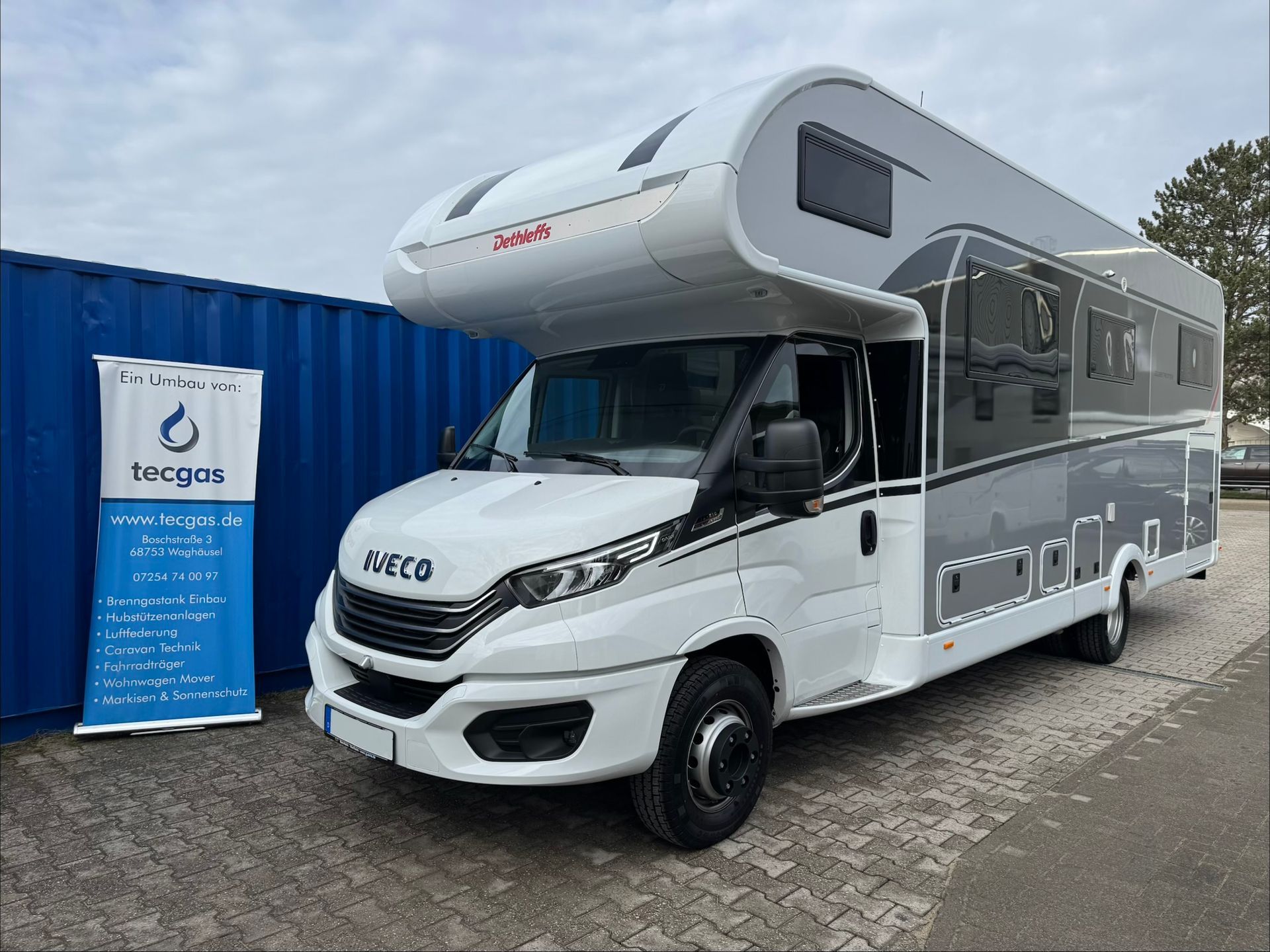 Weinsberg CaraCompact Wohnmobil mit Brenngastank von Tecgas.