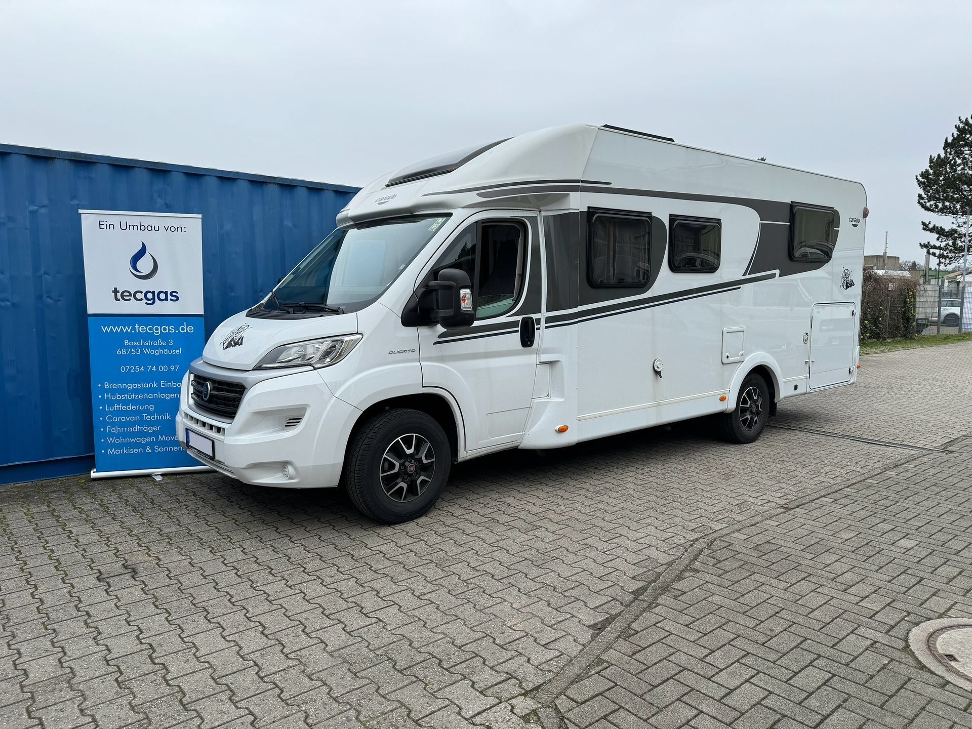 Carado T-4591 mit Alugas Travel Mate