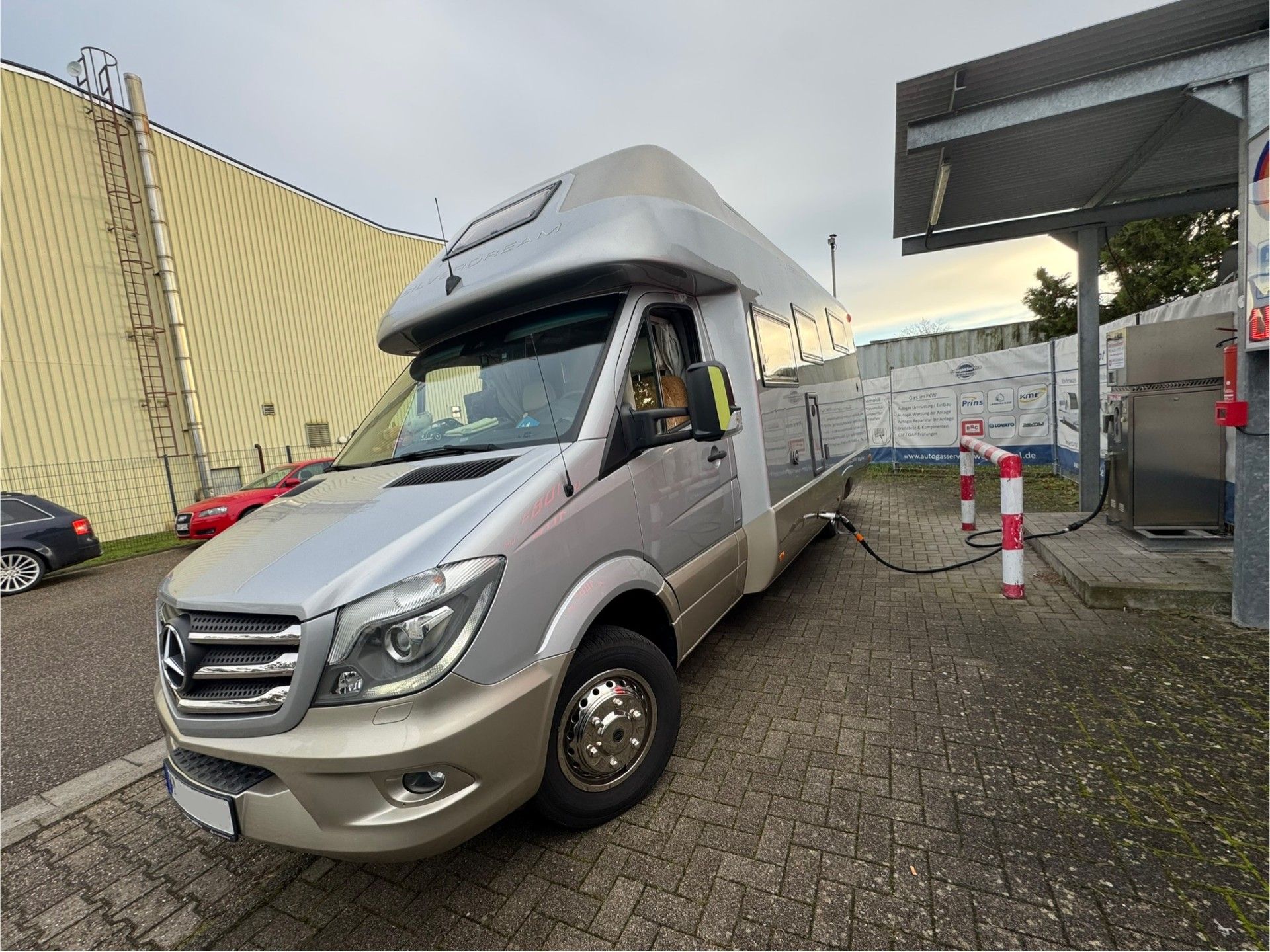 Gaskasten mit Gas Umschaltventil