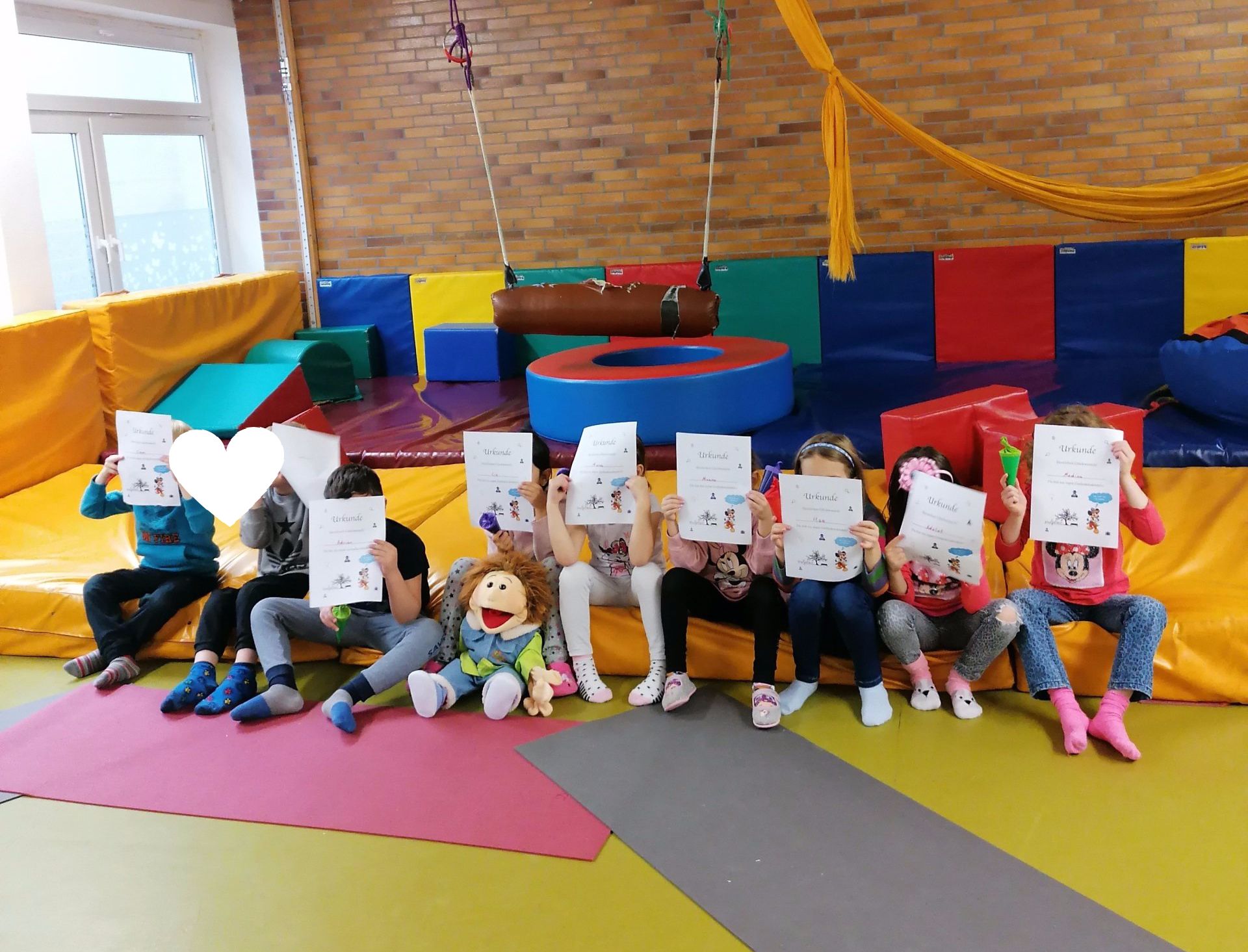 Unsere stolzen Gedankendetektive! Kita- und Kindergartenkurse